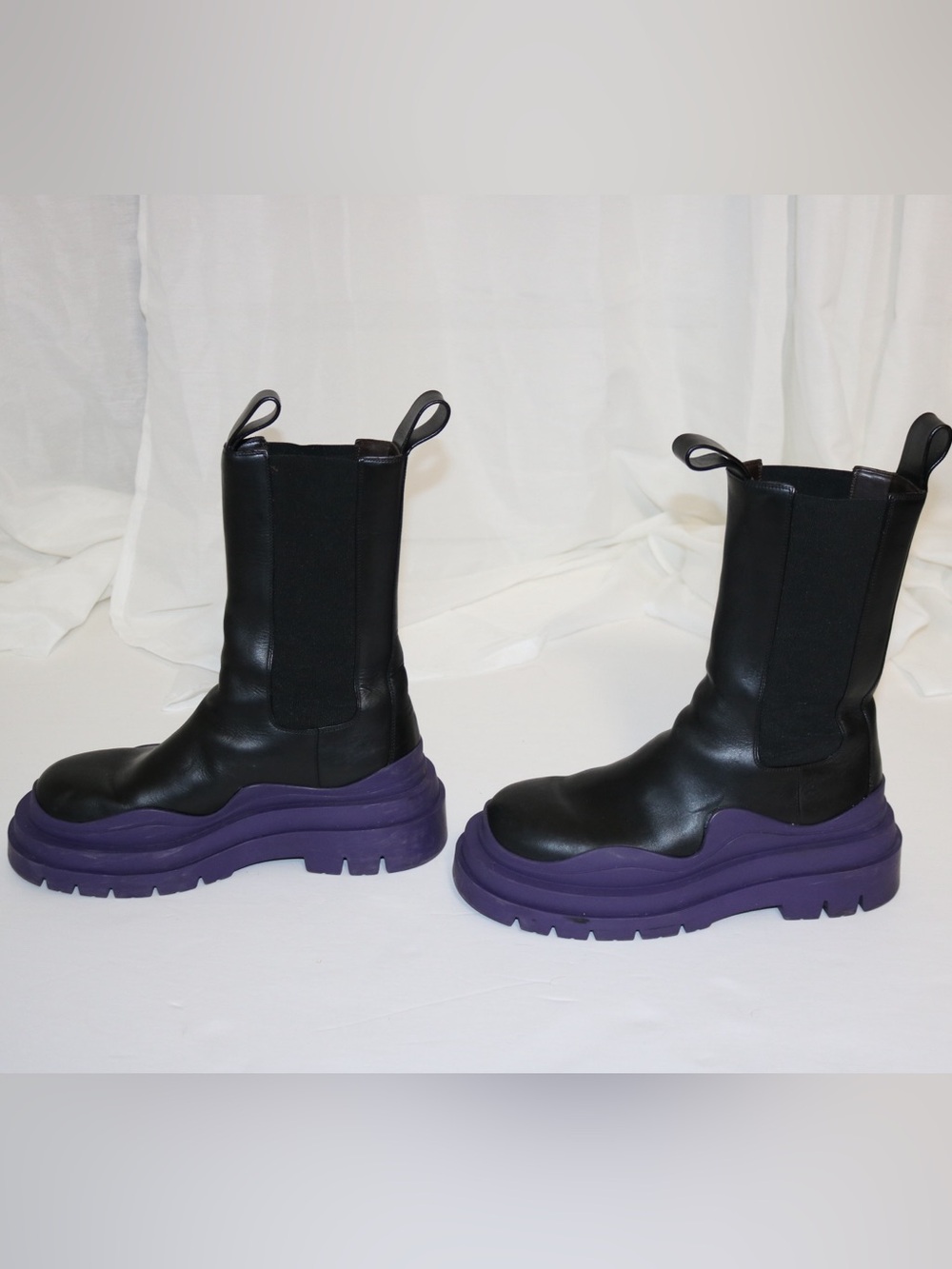 Bottega Veneta Black Leather Lace-Up Boots with Purple Platform size 38